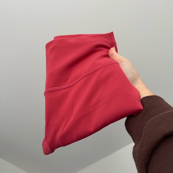 Lululemon wunder train legging - Picture 4 of 5